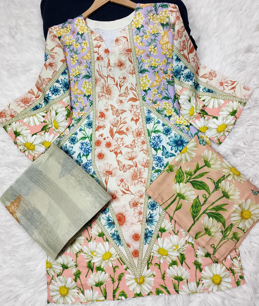 3 PIECE - EMBROIDERED LAWN SUIT