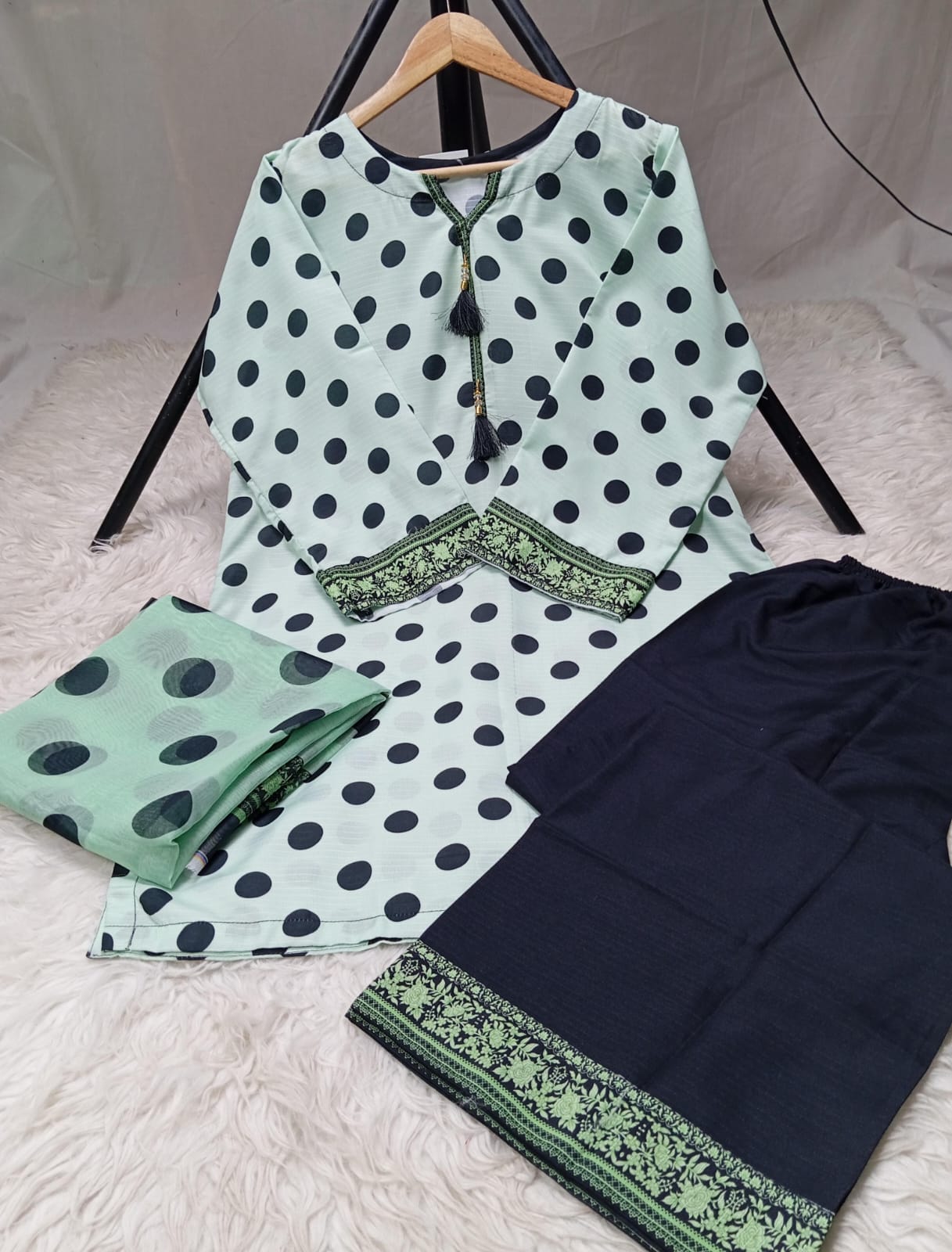 3 PIECE -  LAWN SUIT