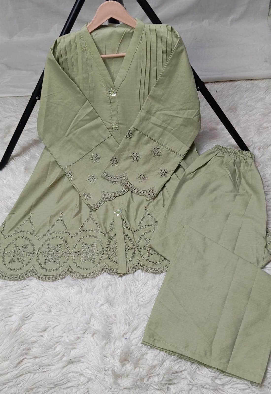 3 PIECE - EMBROIDERED LAWN SUIT