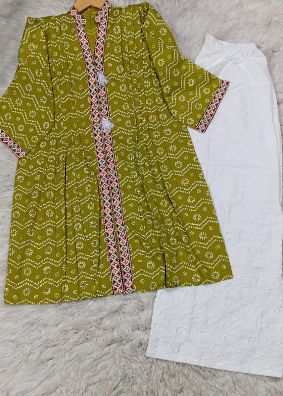 3 PIECE - EMBROIDERED LAWN SUIT
