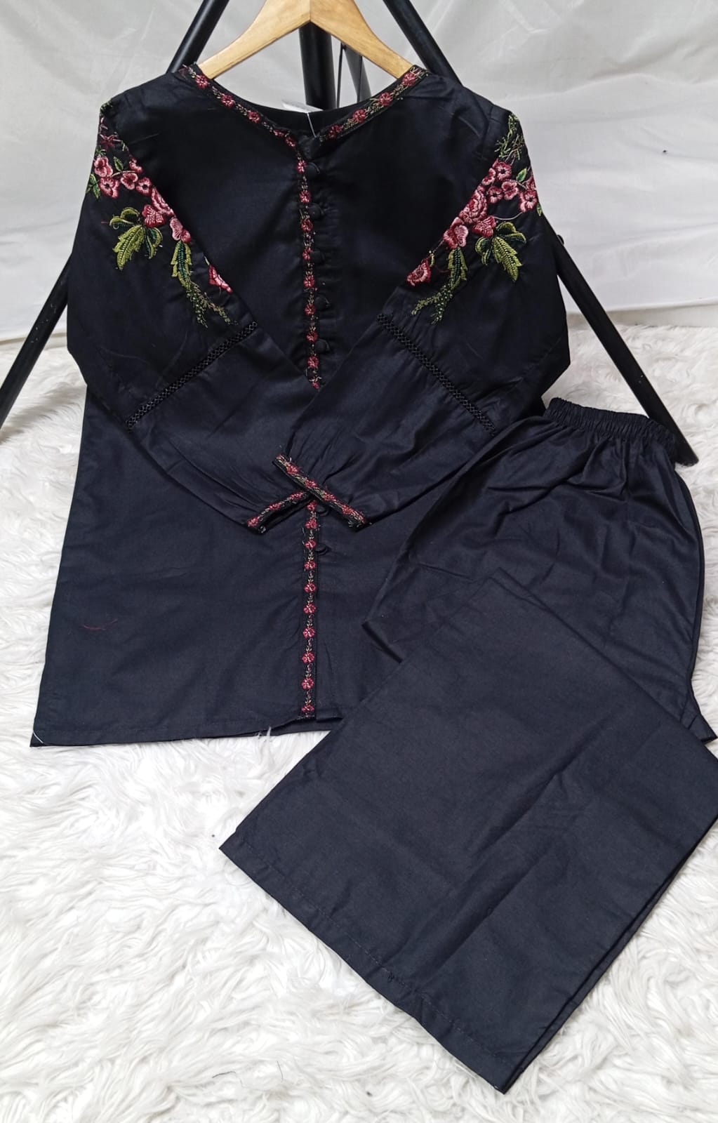 3 PIECE - EMBROIDERED LAWN SUIT