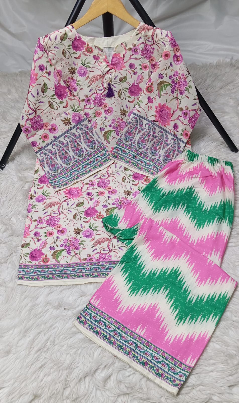 3 PIECE - EMBROIDERED LAWN SUIT
