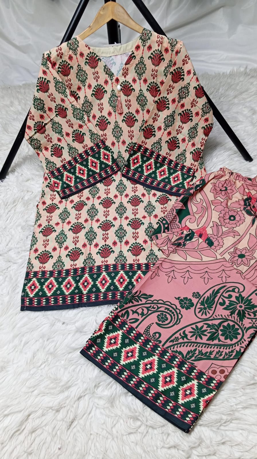 3 PIECE - EMBROIDERED LAWN SUIT