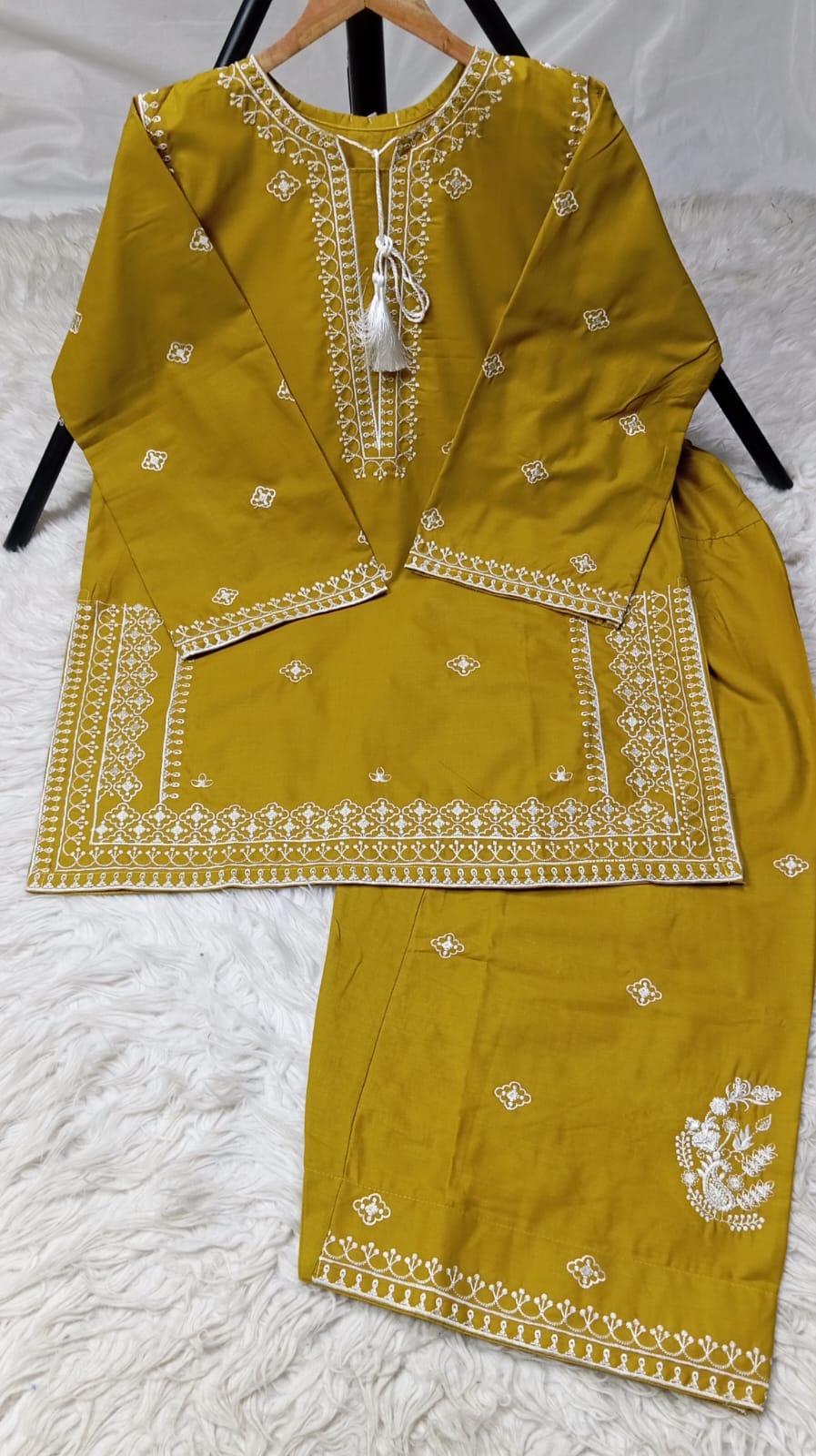 2 PIECE - EMBROIDERED LAWN SUIT