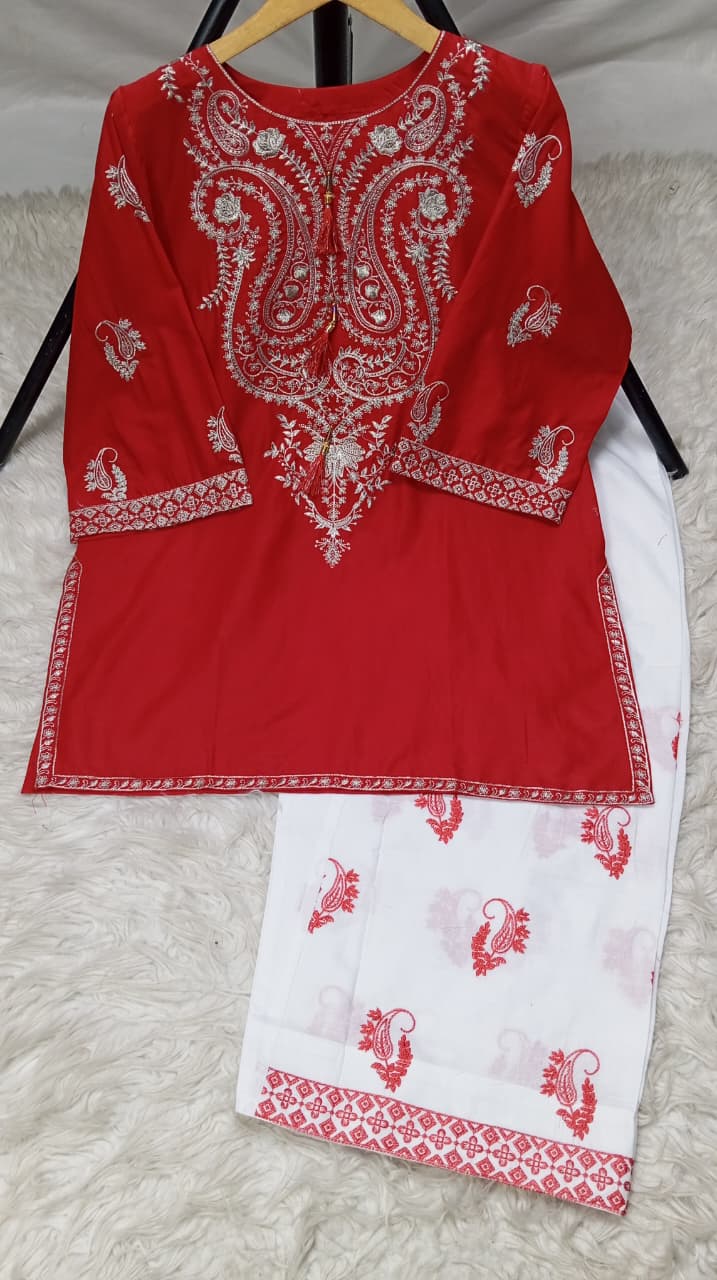 3 PIECE - EMBROIDERED LAWN SUIT