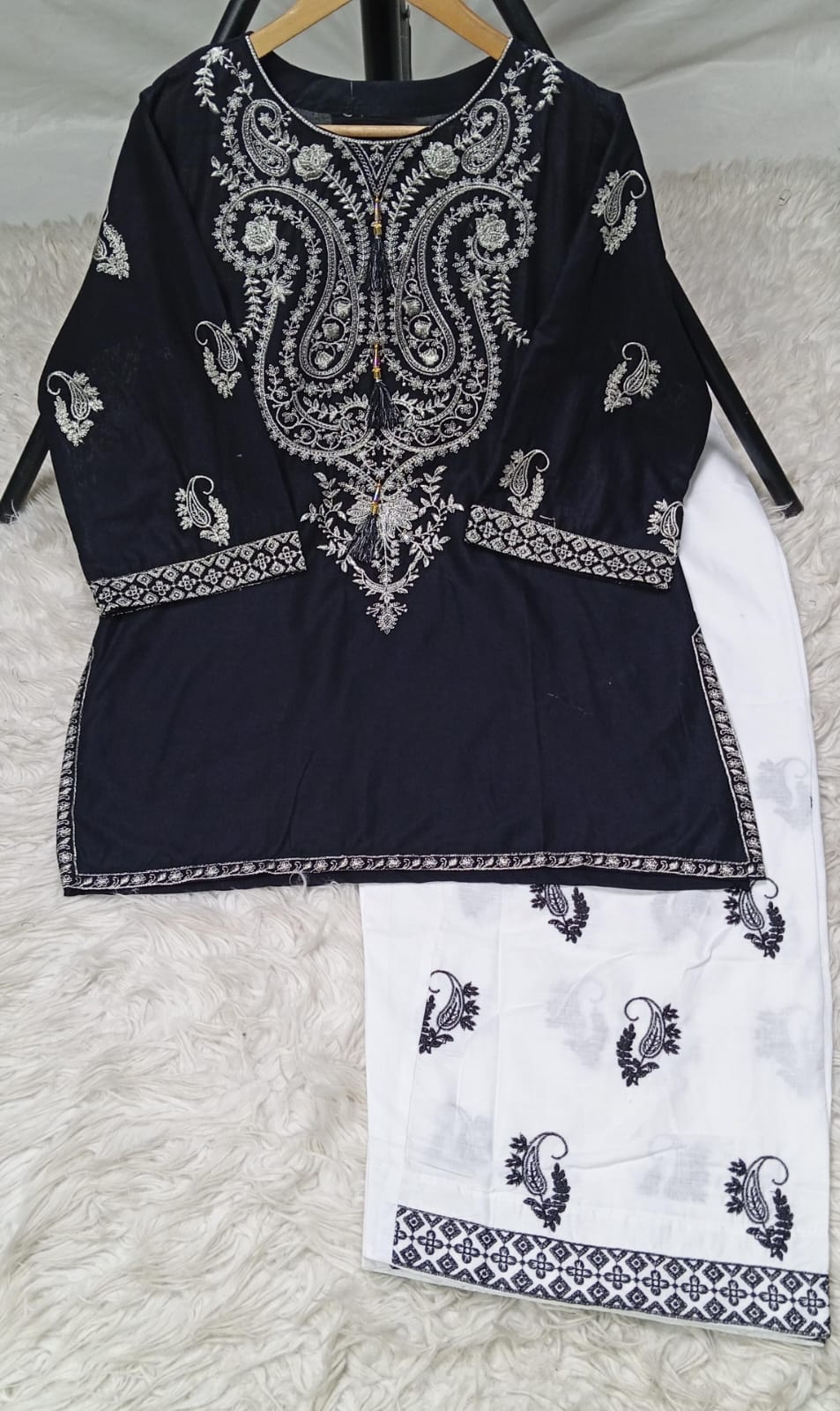3 PIECE - EMBROIDERED LAWN SUIT