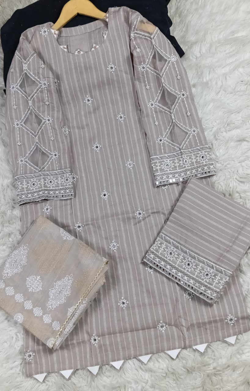 3 PIECE - EMBROIDERED LAWN SUIT