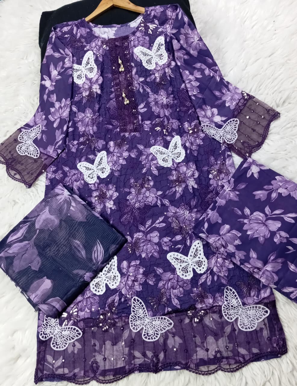 3 PIECE - EMBROIDERED LAWN SUIT